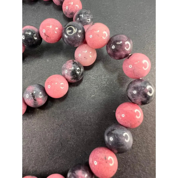 Rhodonite beaded necklace with sterling silver clasp - Picture 7 of 11